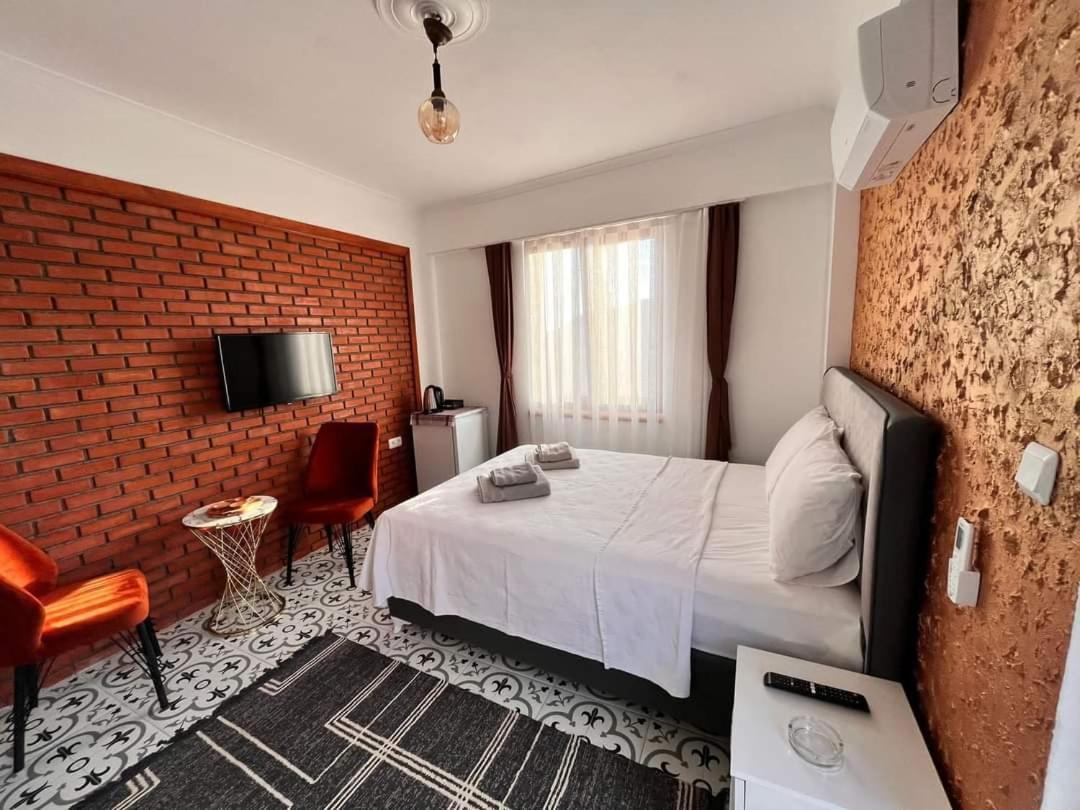 Siesta Butik Otel 17 Айваджык Экстерьер фото